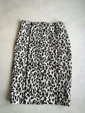 White House Black Market Leopard Animal Print Pencil Skirt Size 00